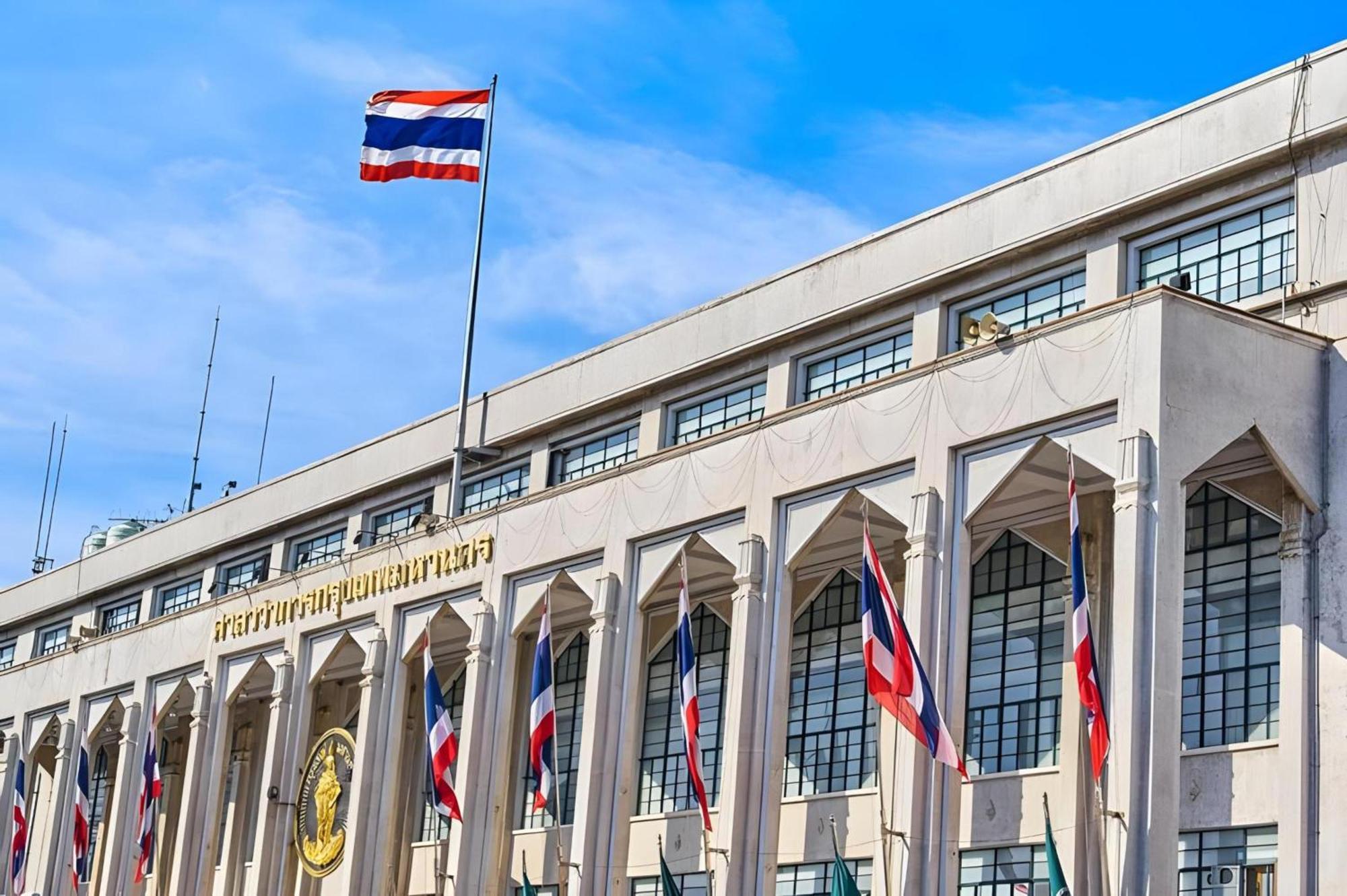 Hotel Super Oyo 483 Pannee Khaosan 3*